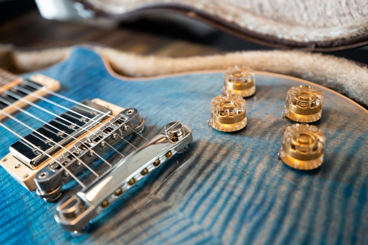 Alternate Guitar Tunings: Everything You Need To Know - Part 2 - Open, Folk and Crazy Tunings