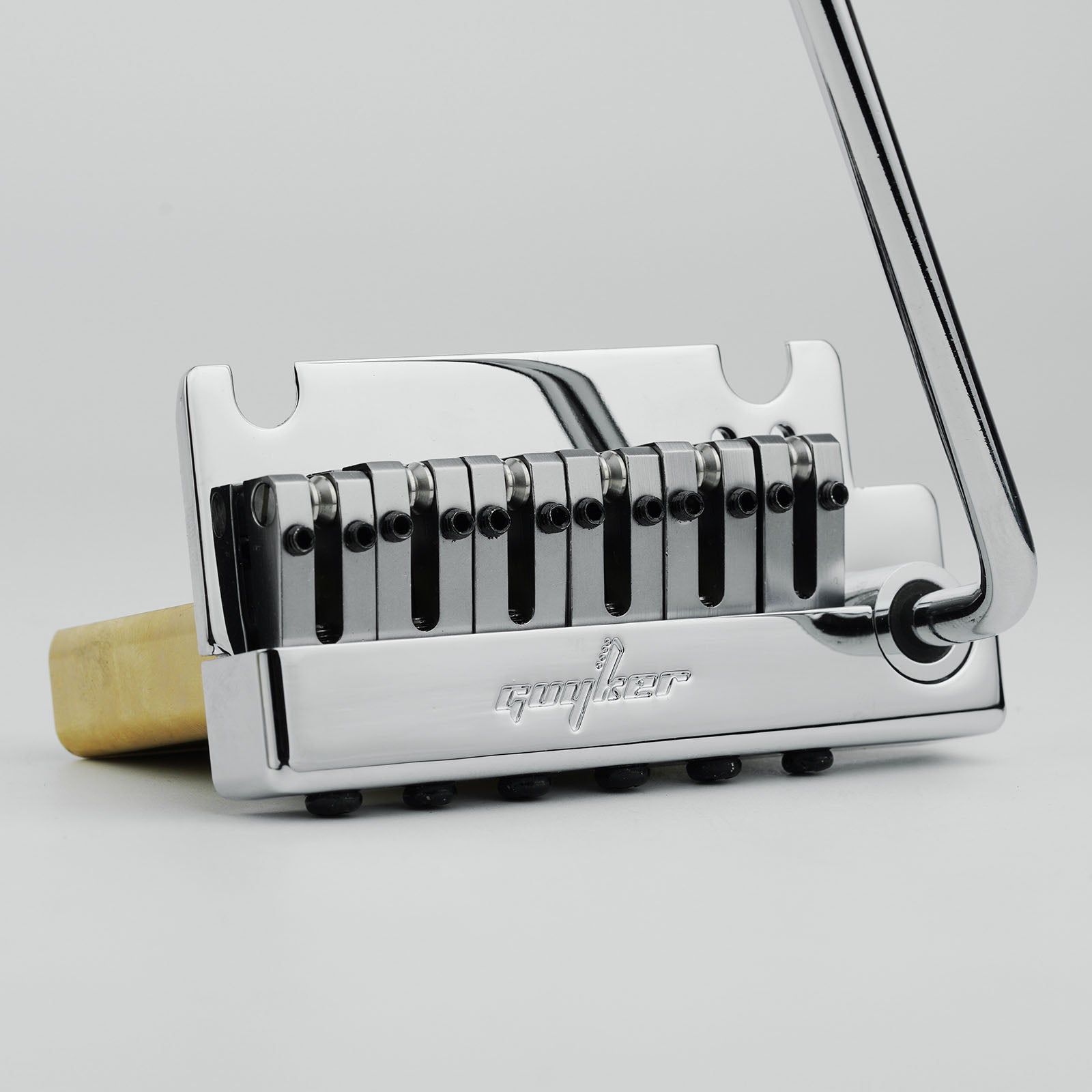 2-Point Tremolo Bridge with Brass Saddle & Block For FD Strat Guyker