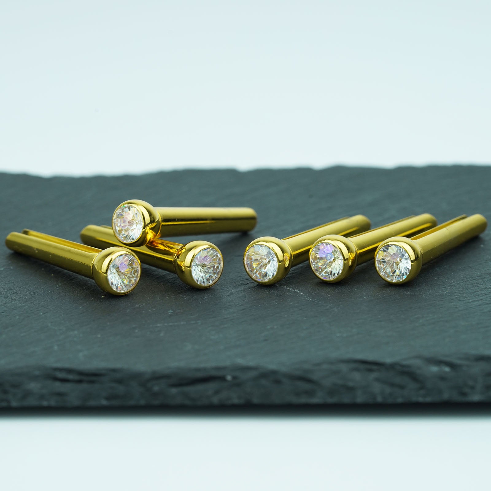 Acoustic Guitar Bridge Pins – Crystal Diamond Inlays | Guyker
