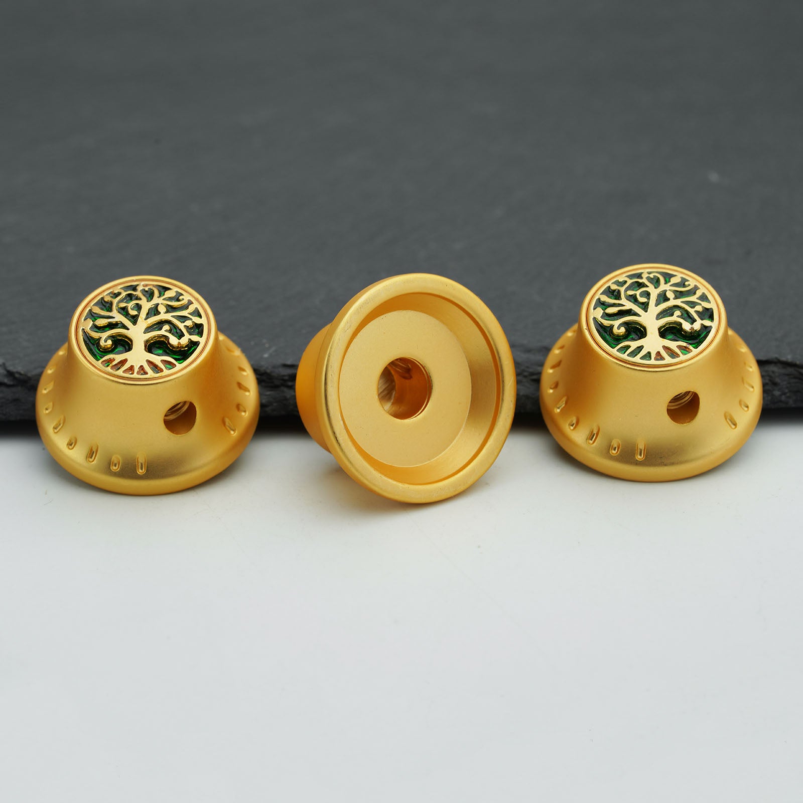 Bell‑Shaped Aluminum Control Knobs with Tree of Life Top Dia. 6.3mm for Electric Guitar & Bass | Guyker