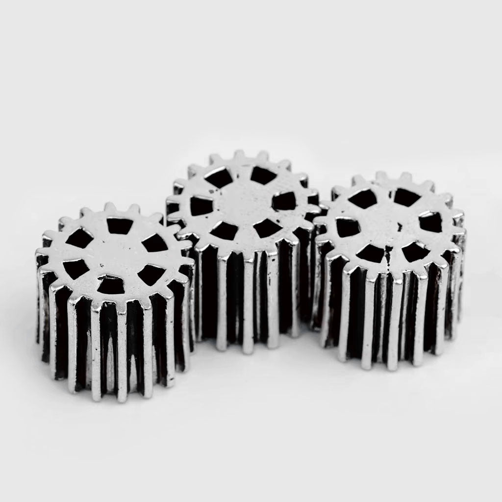 Brass Gear Control Knobs Dia. 6mm – Dual Color Options for Guitar & Bass | Guyker