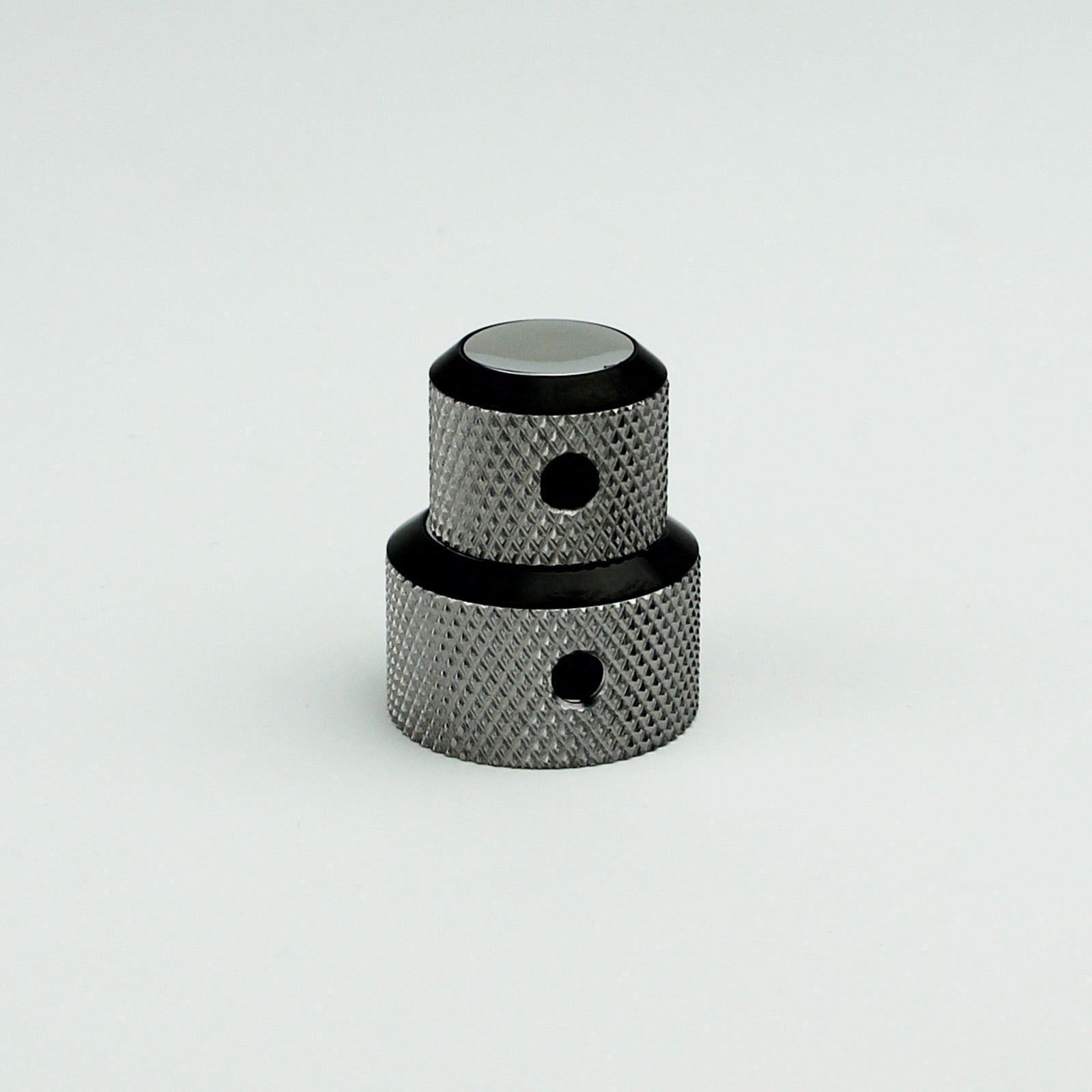 Dual Knurled Dome Control Knobs Dia. 6.4/8mm CNC Solid Brass for Guitar | Guyker
