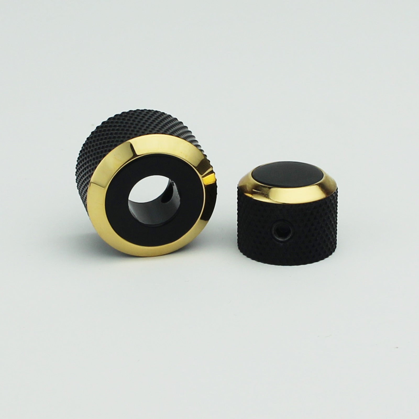 Dual Knurled Dome Control Knobs Dia. 6.4/8mm CNC Solid Brass for Guitar | Guyker