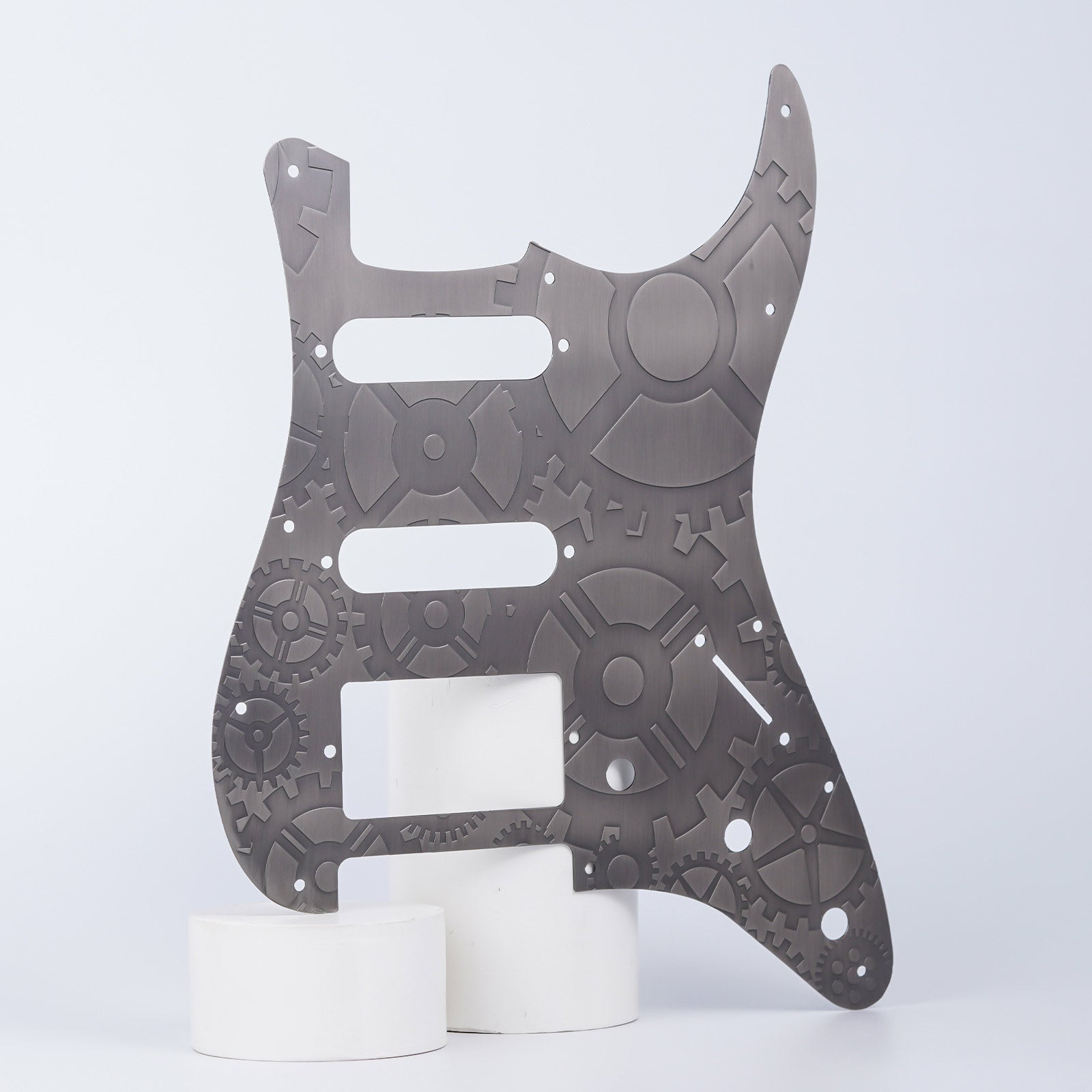 Guyker PG005 Plaque de protection en laiton moderne à 11 trous S/S/H pour Fender Stratocaster