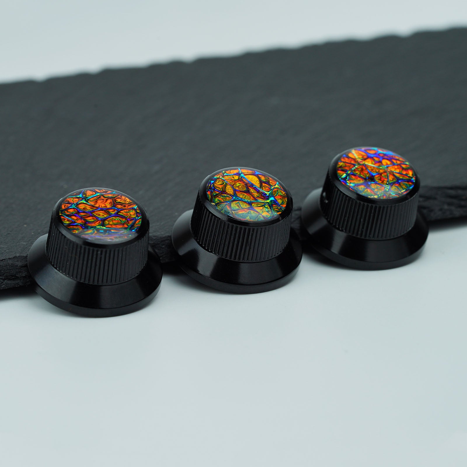 Gold Foil Starburst Aluminum Control Knobs Dia. 6.3mm for Electric Guitar & Bass | Guyker