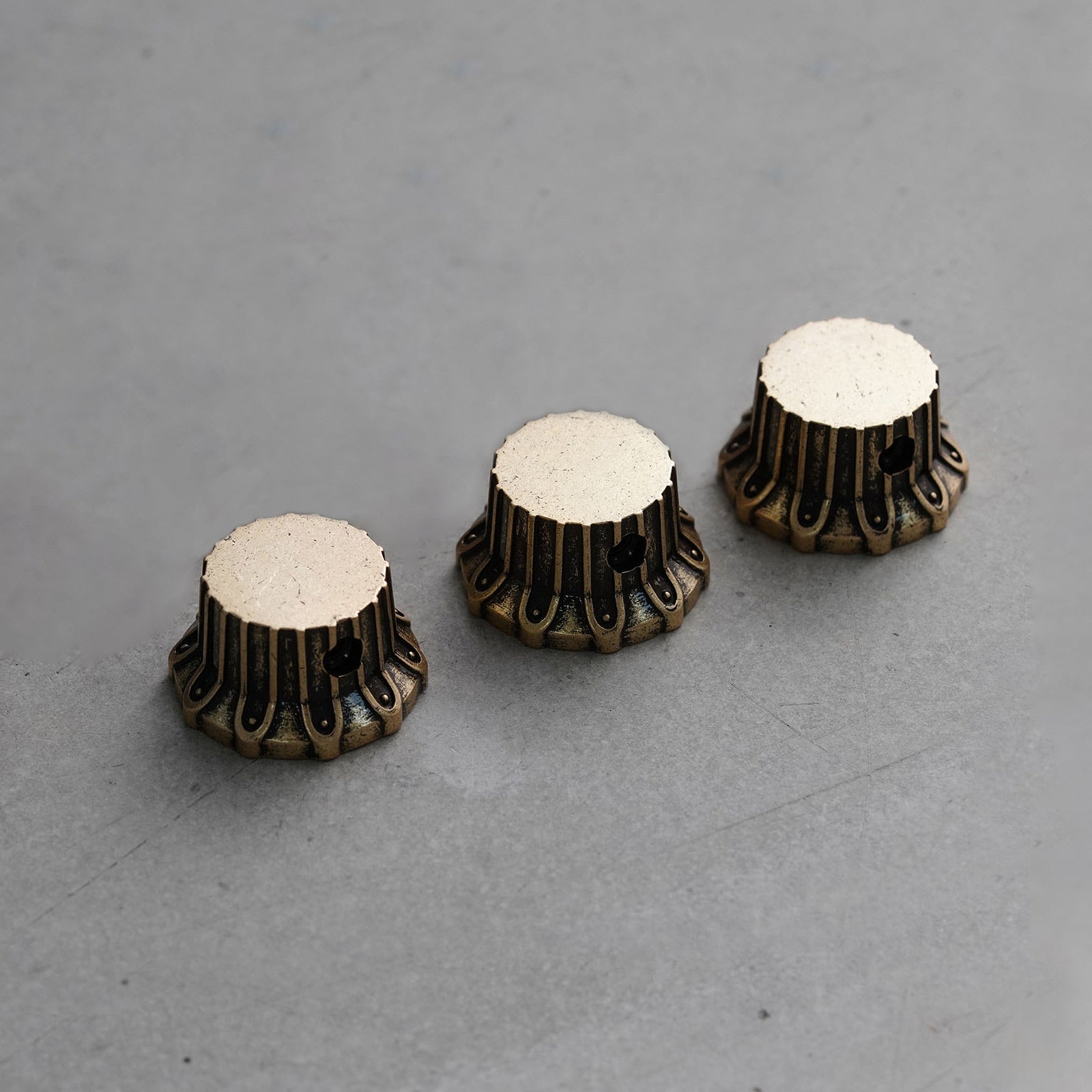 Potentiometer Knob Set – 6MM Guitar Control Knobs | Guyker