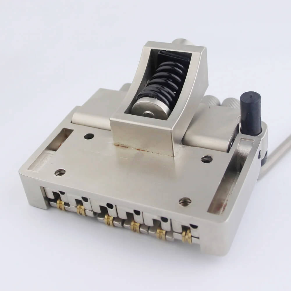 W1003 Guyker 6 String Roller Tremolo Bridge for Headless Guitar