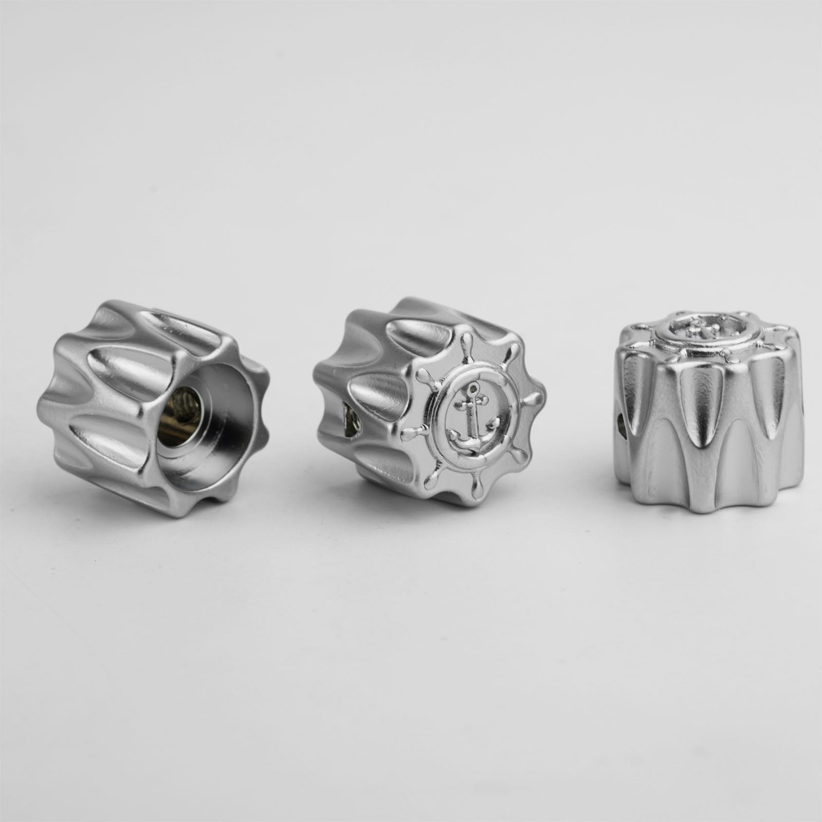 Zinc Alloy Knob with Ship Wheel Design – 6.3MM for Electric Guitar & Bass | Guyker