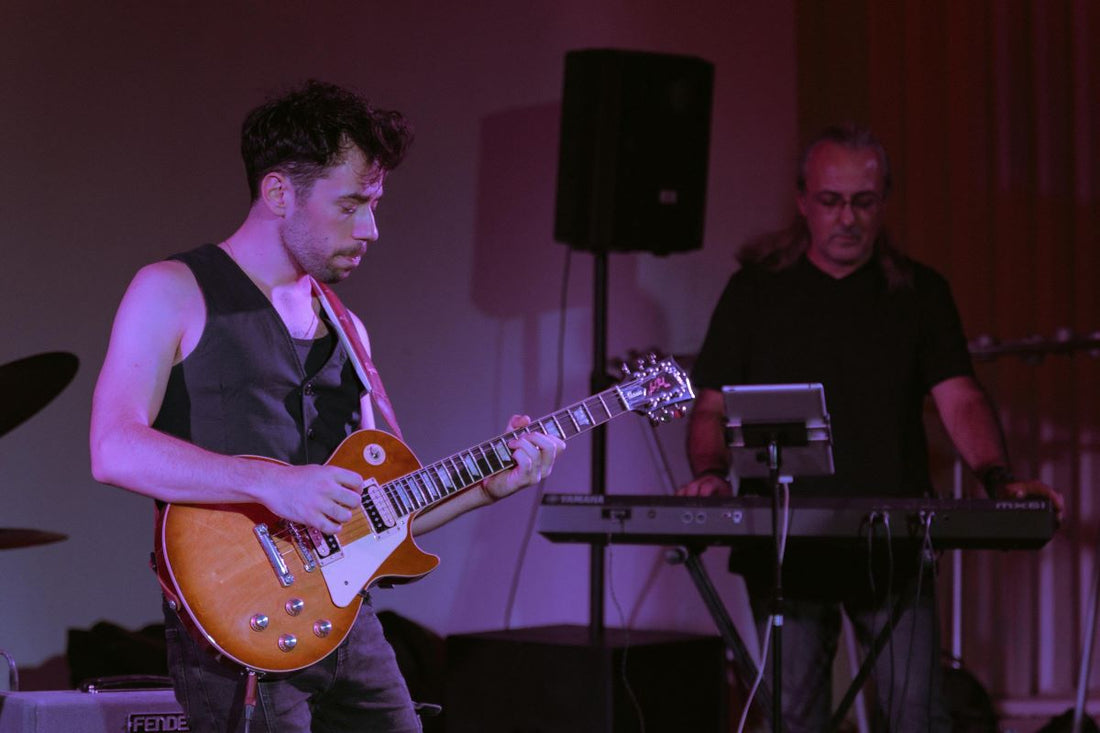 Why is a Les Paul the best guitar in the world, and how to make yours even better?