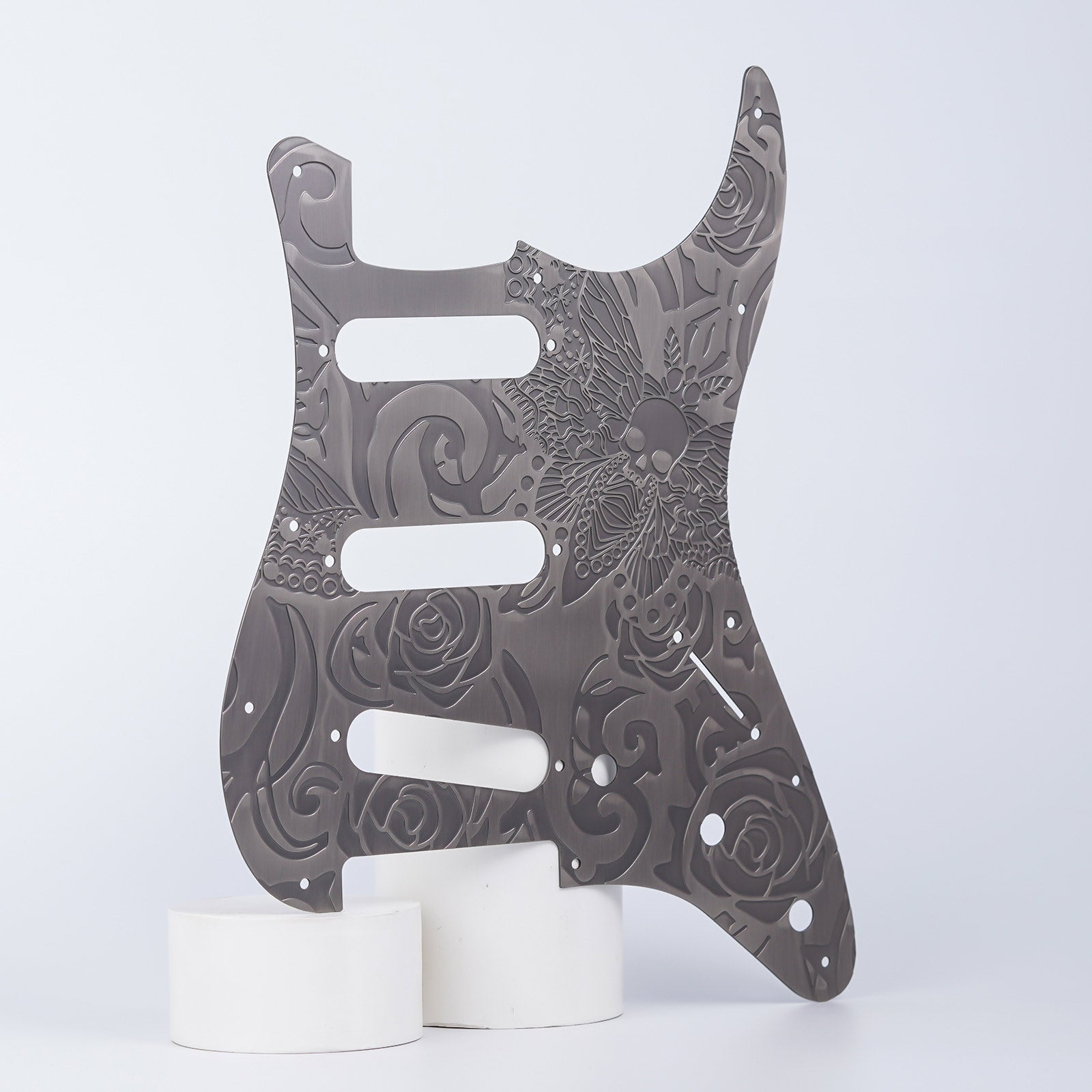 11-hole Modern-style S/S/S Brass Pickguard for FD Stratocaster Guyker