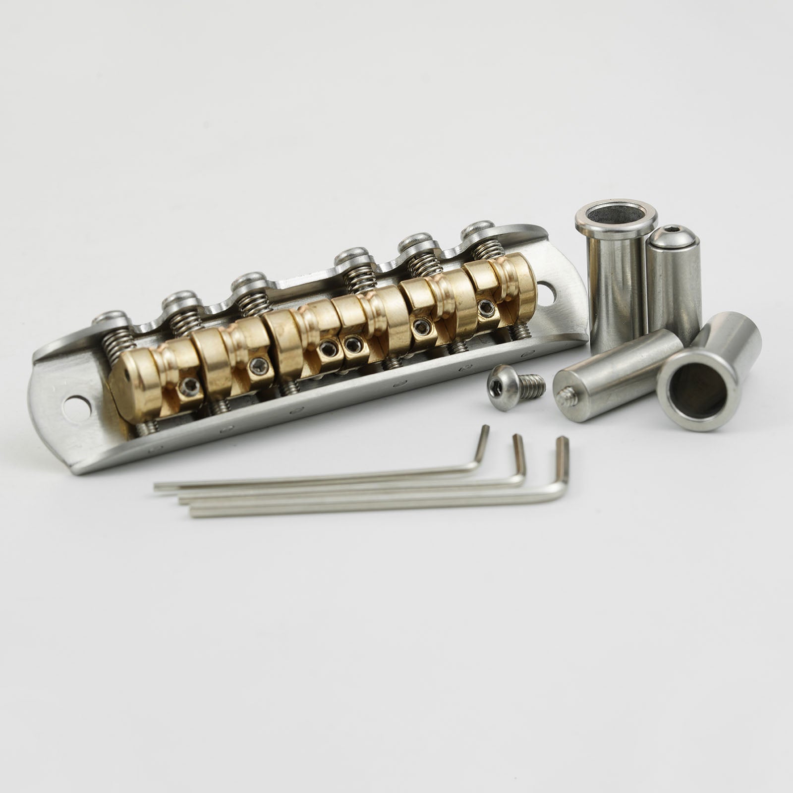 ジャズ】各楽器の名手1 1名にソロを取らせた異色のフィーチャーリング・ナンバー集 Guyker JZ-002 Roller Guitar Bridge for Jazzmaster 9.5 7.25 Radius 73mm