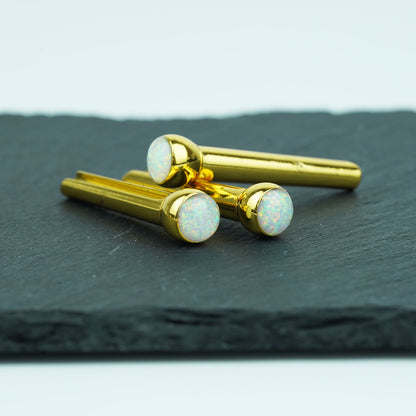 Acoustic Guitar Bridge Pins – Pearl White Chips | Guyker