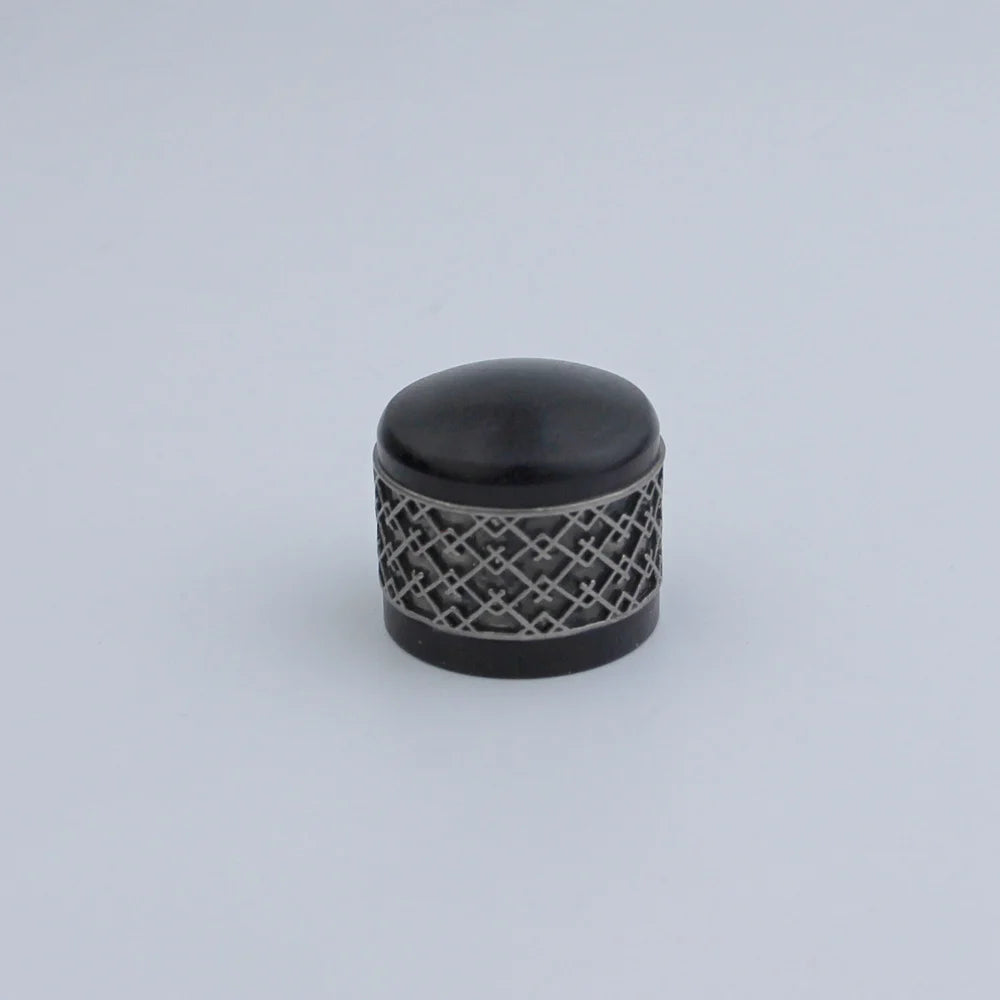 Antique Silver & Gold Potentiometer Control Knobs with Window Detailing Dia. 6mm for Guitar & Bass | Guyker