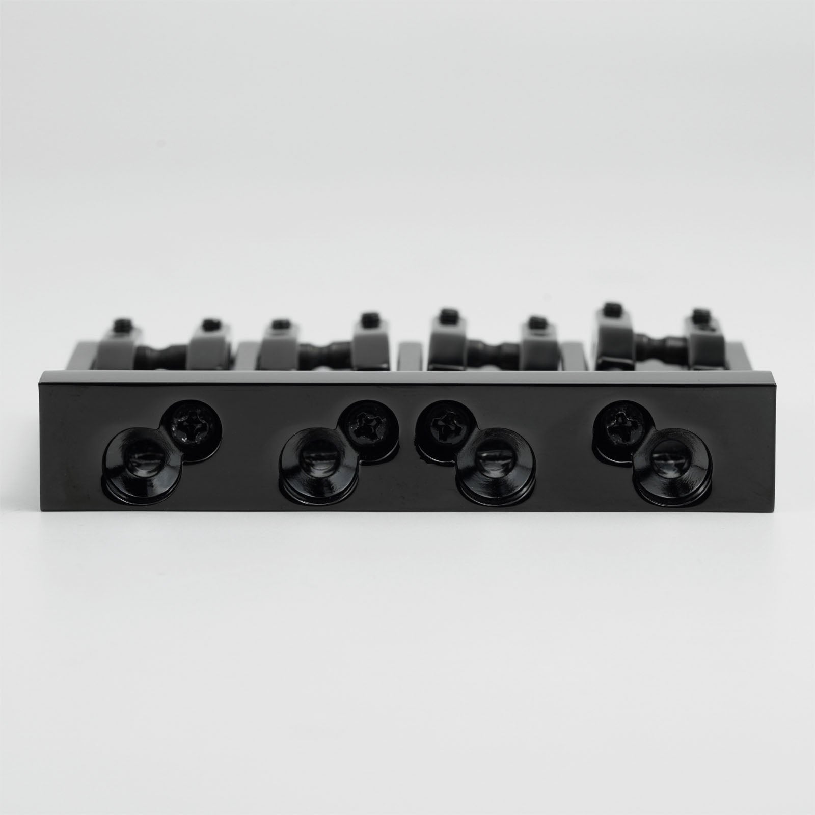 GK1015 4 String High Mass Vintage Machined String Spacing Adjustable Bass Bridge