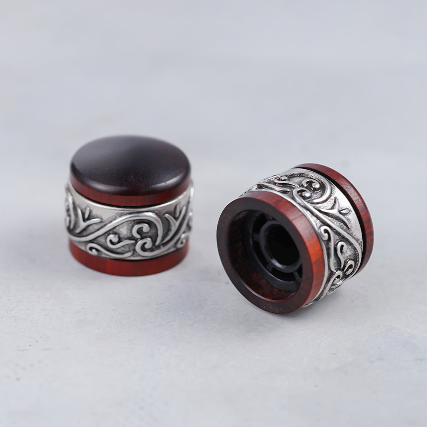 Guyker WK012  Red Sandalwood/Ebony Potentiometer Knob Dia. 6mm