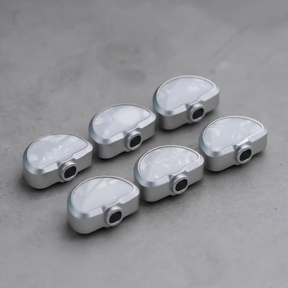 P04 Botones de afinación en forma de concha blanca Guyker para afinadores 3R3L