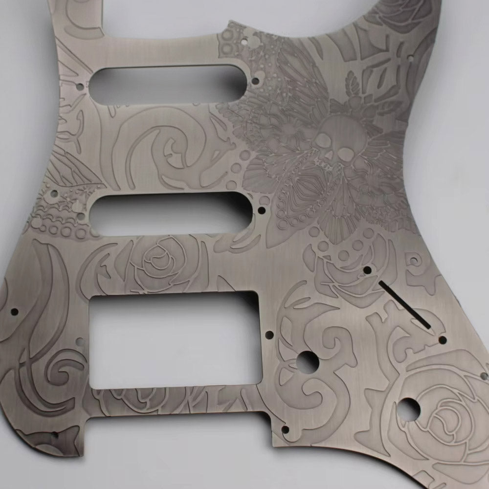 Guyker PG005 Plaque de protection en laiton moderne à 11 trous S/S/H pour Fender Stratocaster