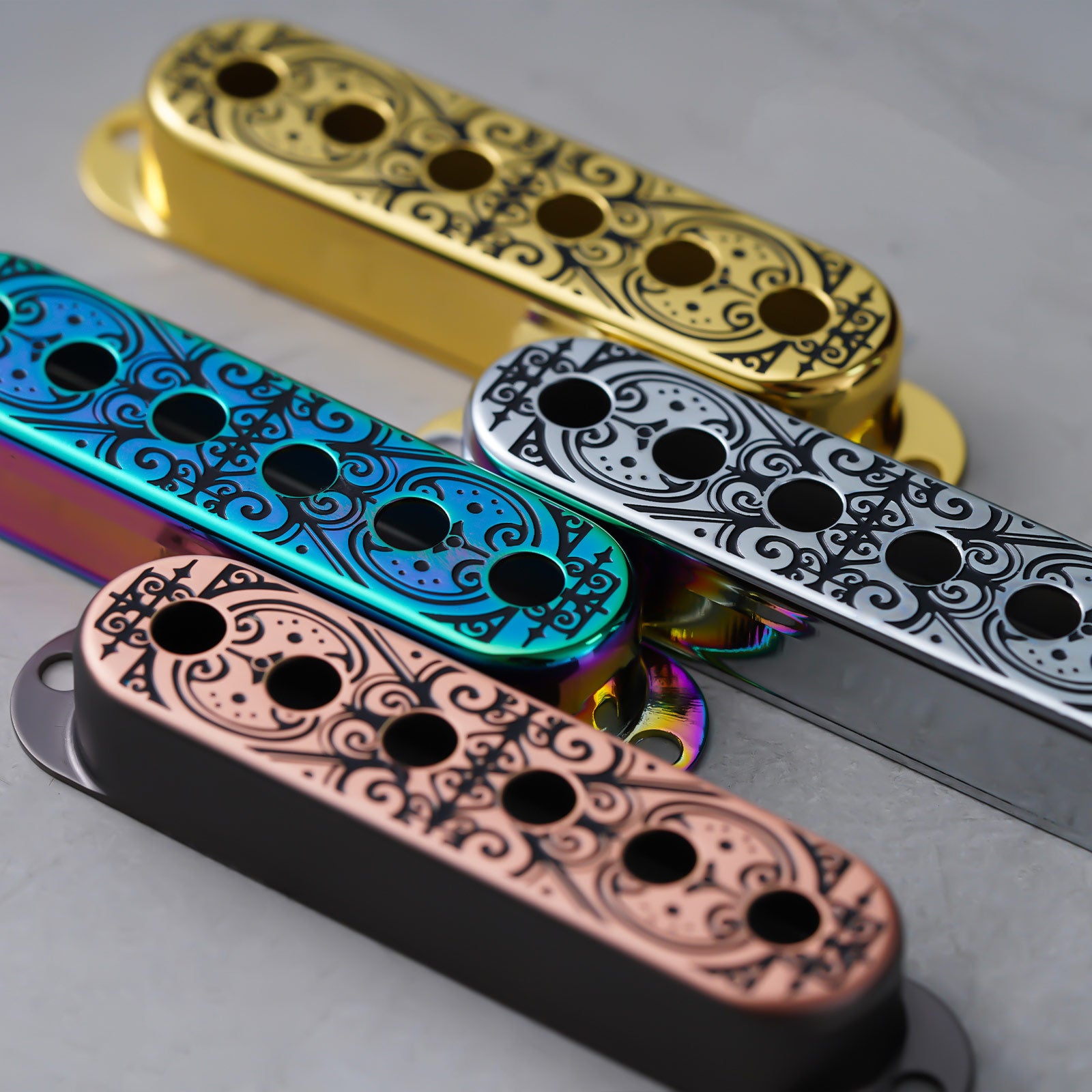 Scroll Pattern  Brass Single Pickup Covers for Strat Guitars | Guyker