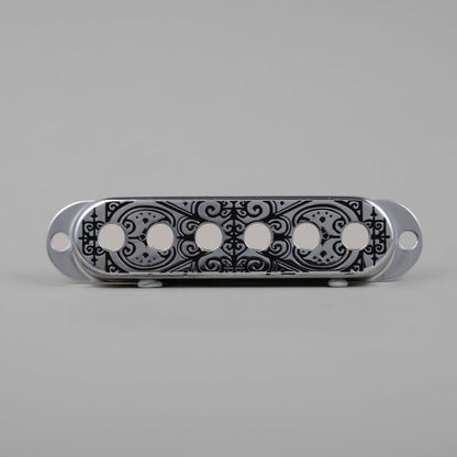 Scroll Pattern  Brass Single Pickup Covers for Strat Guitars | Guyker
