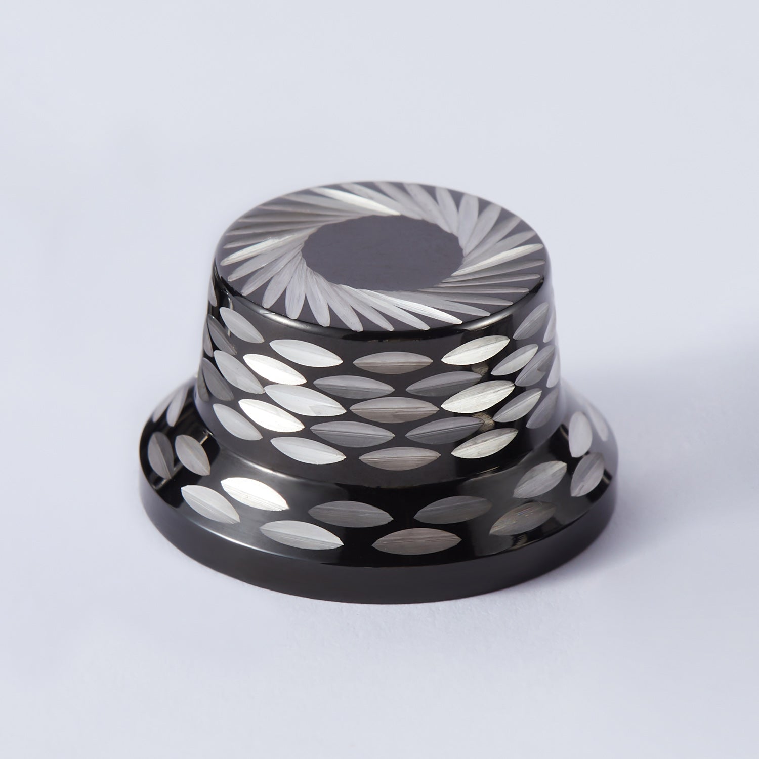Sunflower Pattern Metal Control Knob Dia. 6mm for Electric Guitar & Bass | Guyker