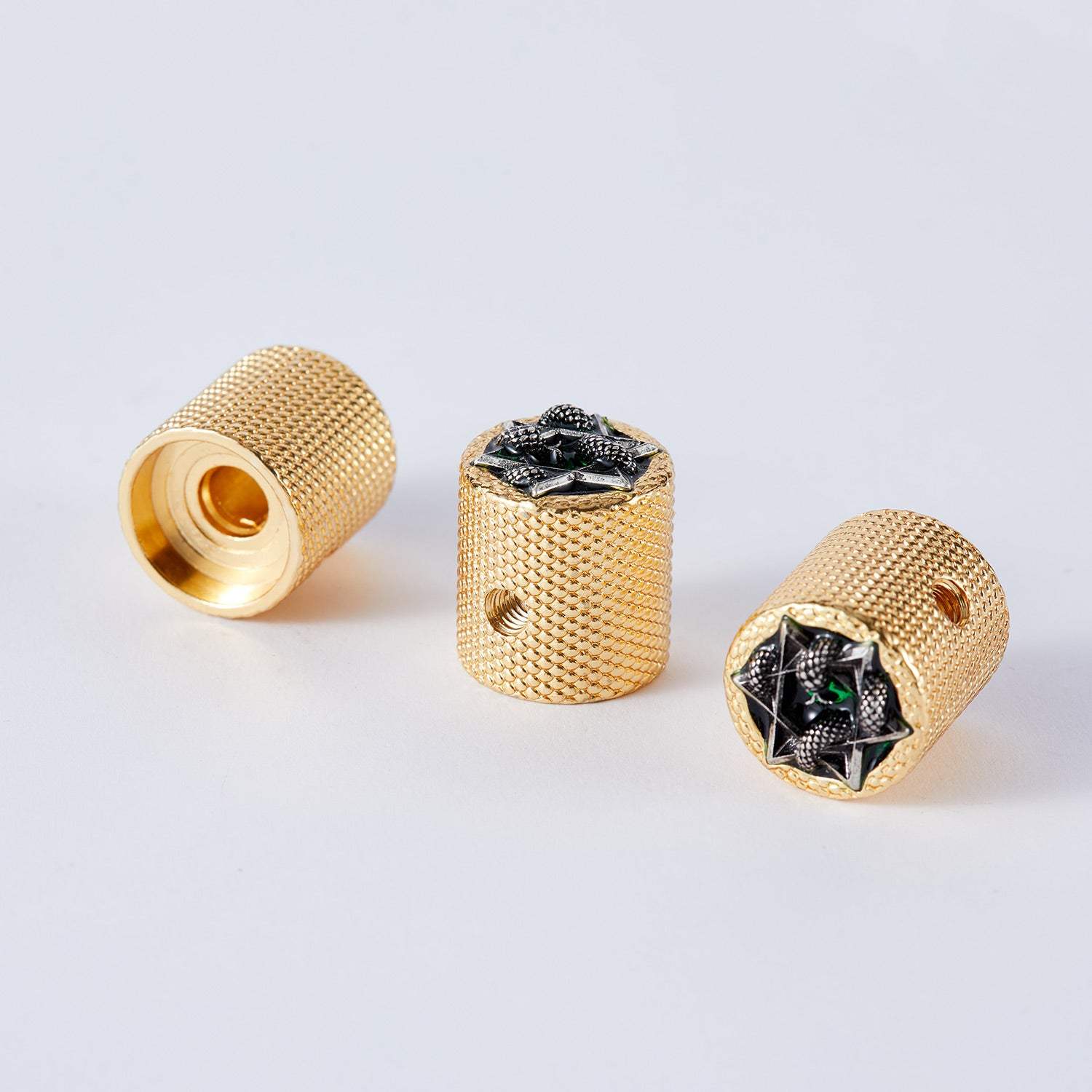 guyker-guitar-bass-potentiometer-control-knobs-with-6mm-dia-antique-gold-black-snake-top