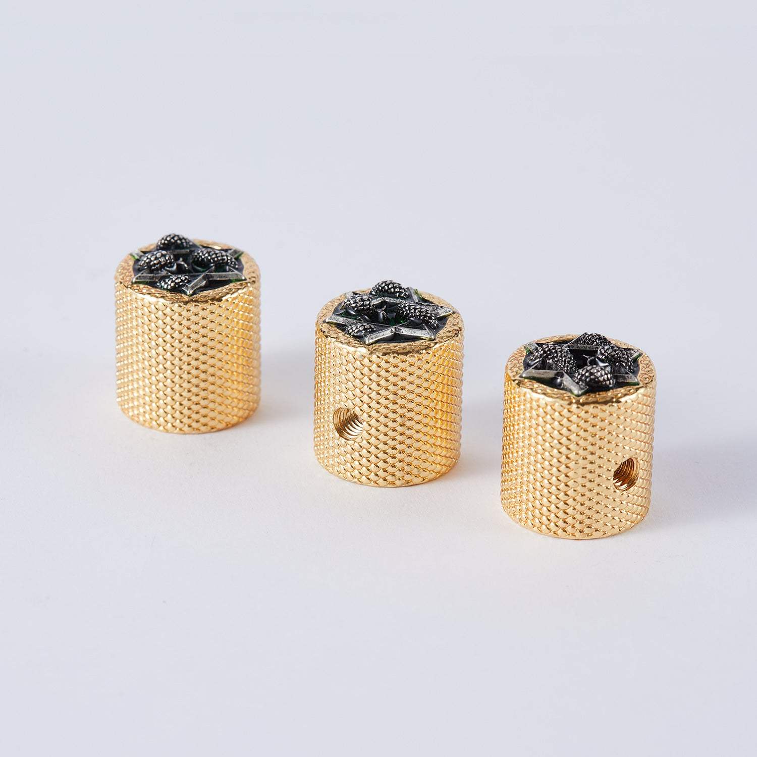 guyker-guitar-bass-potentiometer-control-knobs-with-6mm-dia-antique-gold-black-snake