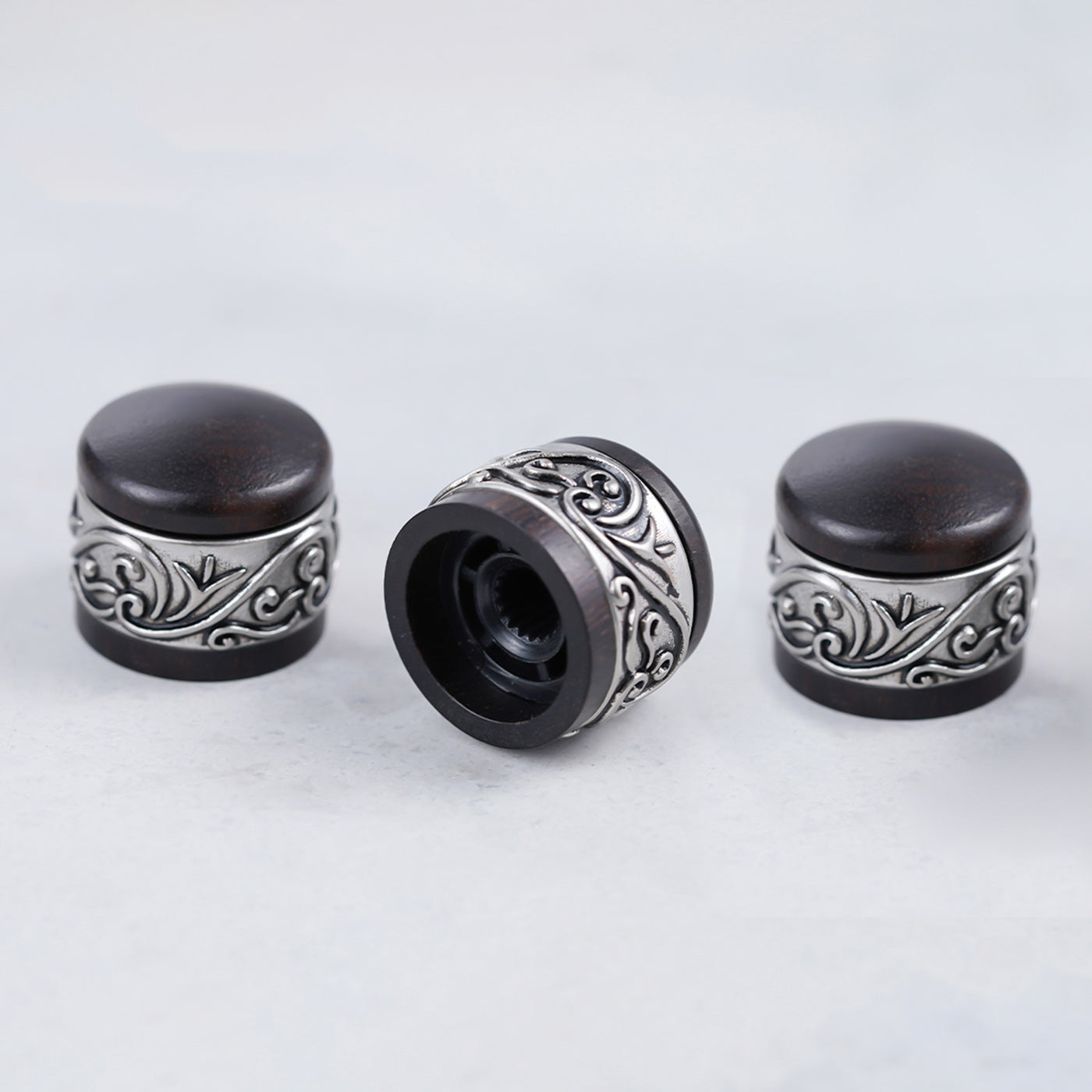 Guyker WK012  Red Sandalwood/Ebony Potentiometer Knob Dia. 6mm