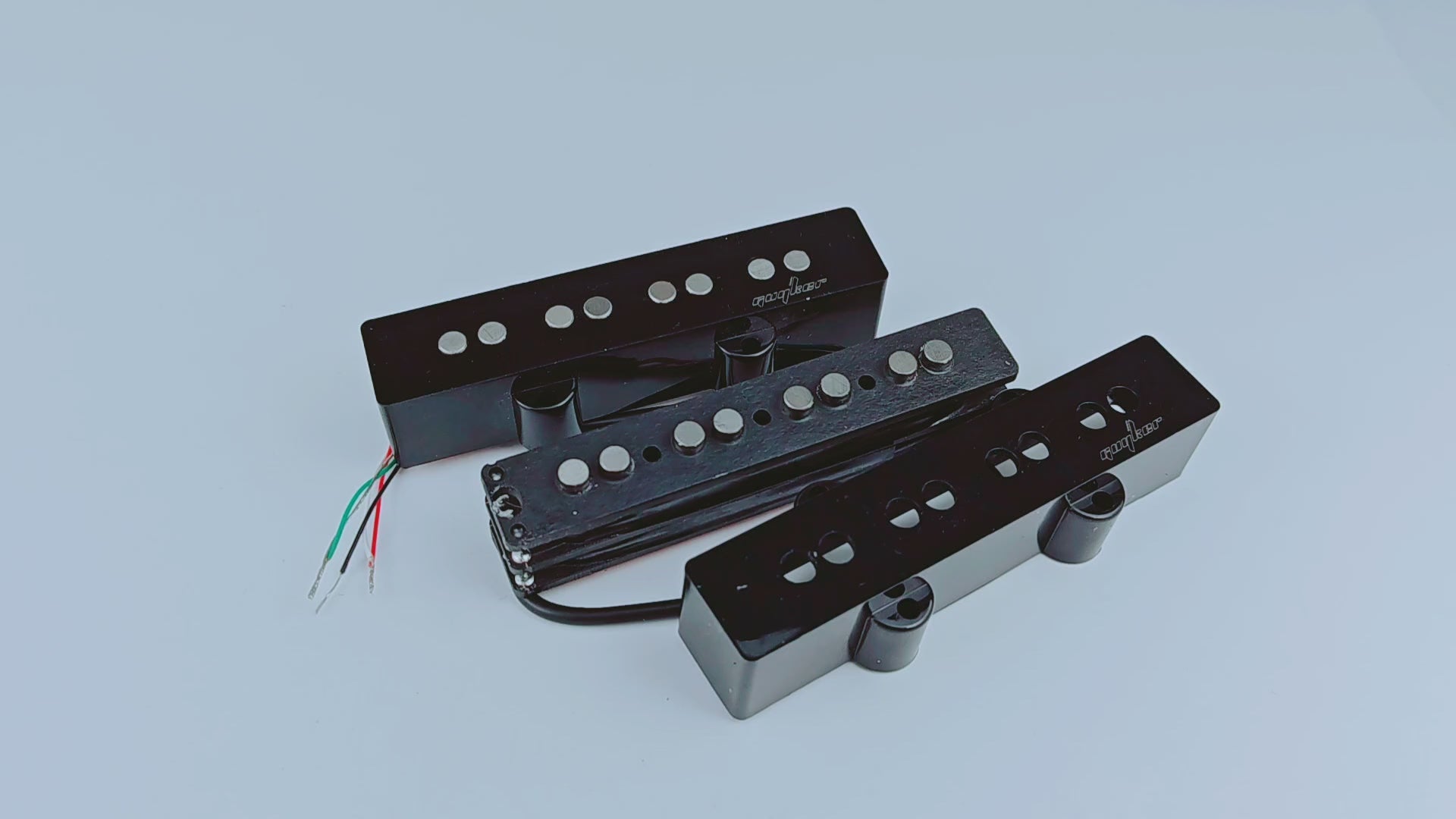 Noiseless Stacked Single Coil Style Bass Pickup – Neck 18K & Bridge 19K Guyker